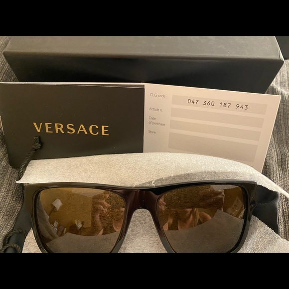 New sunglasses Versace - Picture 3 of 8